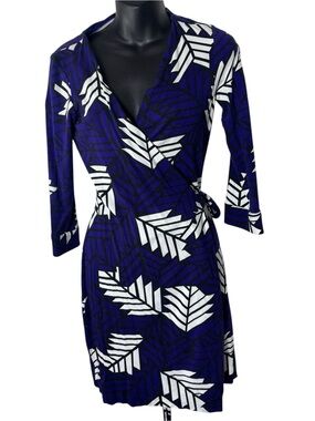 Diane von furstenberg women’s 4 Julian true wrap dress geometric